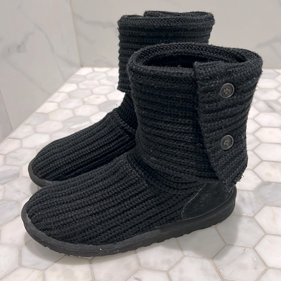 UGG Classic Cardy Wool Knit Black Fold Over Slouchy Boots Shoe Kids Size Y4 - Picture 10 of 17